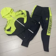 ルース紺✖️黄緑ジャージのサムネイル