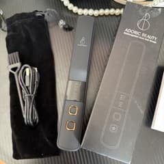 ADORICBEAUTY Rechargeable HeatHairBrushのサムネイル