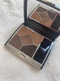 Dior サンク クルール クチュール559 ポンチョのサムネイル