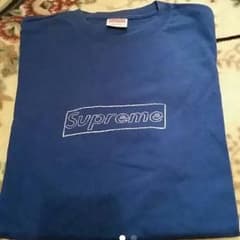 早い者勝ち！supreme BOX-T カウズ　難有り格安のサムネイル