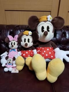 p3様専用　カドリーベア　ミニーマウス　ミニーちゃん　ぬいぐるみ　セットのサムネイル