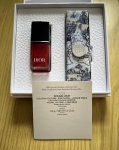 チャチャ様専用DIOR ディオール 2024 クリスタル会員　ノベルティ バースのサムネイル