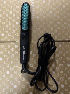 ダフニnano  ブラシ型ヘアアイロン　ヤーマンのサムネイル