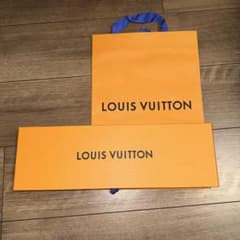 【新品未使用・箱付】LOUIS VUITTON ライトブルー ネクタイのサムネイル