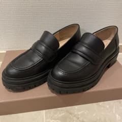 Gianvito Rossi ローファー ブラック - メルカリ