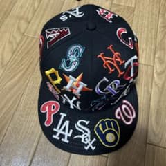 MLB オールチームロゴ 総柄 キャップ ブラックのサムネイル