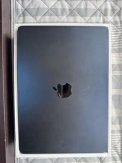 Apple MacBook Air M4のサムネイル