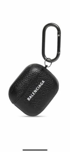 BALENCIAGA AirPods第三世代ケース バレンシアガ 新品未使用 - メルカリ