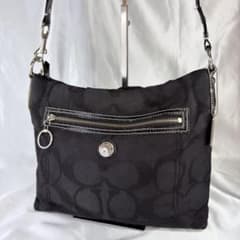 COACH 14872 코치 시그니처 숄더 블랙 프론트 포켓
