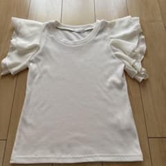 【即購入OK 即日発送】フリル袖 ホワイト Tシャツ Mサイズのサムネイル
