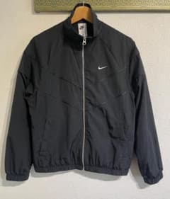 NIKE ナイキ ナイロンジャケット 黒 S スウッシュ ブルゾン トラック 