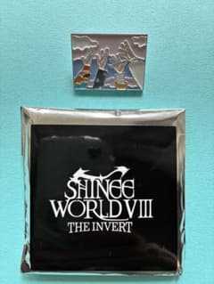 SHINee WORLD VIII THE INVERT ピンバッジのサムネイル