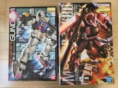 MG ガンダム ONE YEAR WAR 0079 & シャア専用ザク 2.0 MG ガンダム ONE YEAR WAR 0079 & シャア専用ザク 2.0 - メルカリ