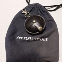 ANN DEMEULEMEESTER ブラックコインケース 本人期 アーカイブ - メルカリ