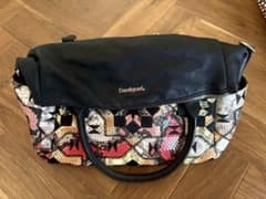 Desigual ヘビ柄 ハンドバッグ　ショルダーバックのサムネイル