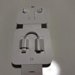 iPhoneX純正イヤホンのサムネイル