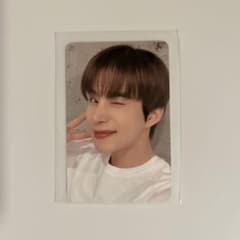 NCT 127 ジョンウ トレカ サンリオのサムネイル