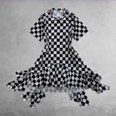 コムデギャルソン フリルドッキングワンピース 市松 24SS モード ゴシック COMME des GARCONS 市松フリルワンピ 24SS モード ゴシック - メルカリ