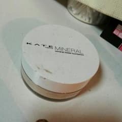 ファンデーションのサムネイル
