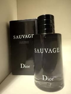 Dior SAUVAGE Eau de Toilette100ml ソヴァージュのサムネイル