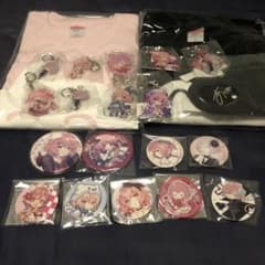 nqrse 缶バッジ アクキー Tシャツ パーカー - メルカリ