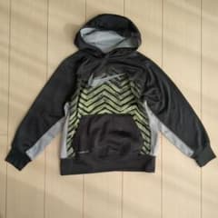 Nike サーマフィット パーカー 140cmのサムネイル