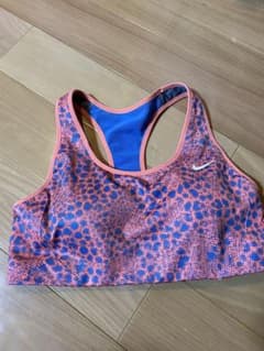 NIKEスポーツブラのサムネイル