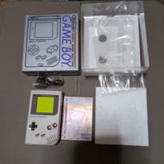 シリアル一致「美品」Nintendo GAME BOY 本体 箱説付きのサムネイル