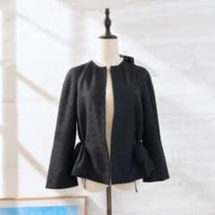 新品未使用タグ付★AKRIS★ツイード★ペプラム★ノーカラー★ジャケット 新品未使用タグ付☆AKRIS☆ツイード☆ペプラム☆ノーカラー