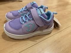 スニーカー18センチ未使用