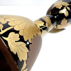 鼓　蒔絵　小鼓　胴　和楽器　漆塗り　伝統芸能　能 歌舞伎　金彩　菊柄　縁起物 鼓 蒔絵 小鼓 胴 和楽器 漆塗り 伝統芸能 能 歌舞伎 金彩 菊柄 縁起物