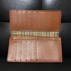 Burberry 長財布のサムネイル