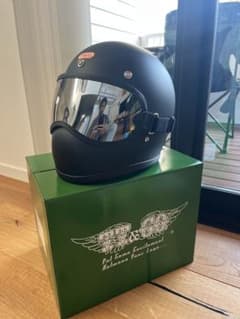 【新品同様】TT＆Coトゥーカッターマットブラック 専用バイザーミラーゴーグル付 新品同様】TT＆Coトゥーカッターマットブラック 専用バイザーミラー