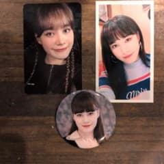 NINA 缶バッジ フォトカード セットのサムネイル