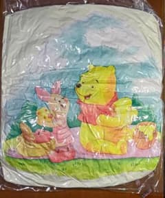 くまのプーさん スーパーギガザッカ ぐらもっちクッション 100周年ver.のサムネイル