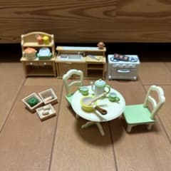 シルバニアファミリー ミニチュアキッチンセットのサムネイル