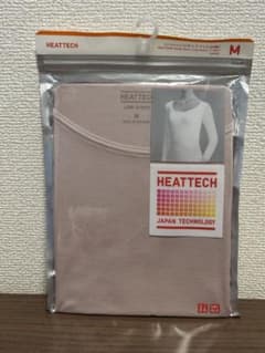 【新品未使用】UNIQLO ヒートテック　長袖インナー Mサイズ ピンクのサムネイル