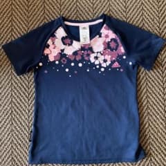 adidas Tシャツのサムネイル