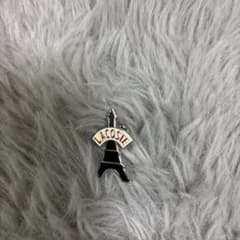 ピンバッジ　ラコステ　エッフェル塔　Paris パリ