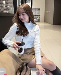 sheller シェリエ　ニットのサムネイル