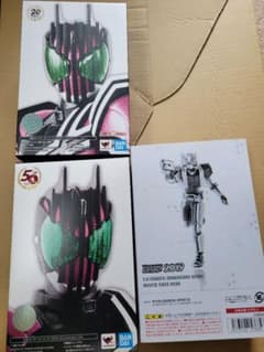 真骨彫ディケイド&ディエンドのサムネイル