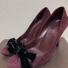 お値下げしました。パンプス　GUCCI 甲高　24~24.5cm 秋冬のサムネイル