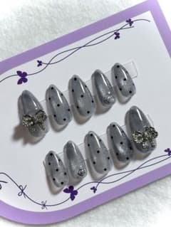 ネイルチップ グレー マグネット ドット リボンのサムネイル
