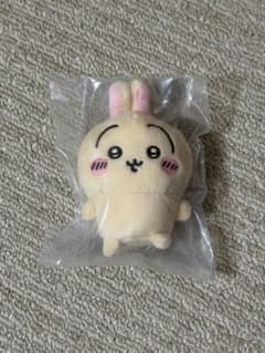 ちいかわ うさぎ マスコット ぬいぐるみのサムネイル