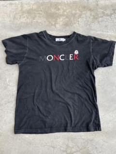MONCLER ブラック Tシャツ Mのサムネイル