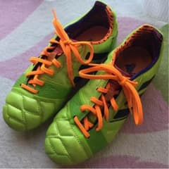 アディダス サッカースパイク 23cmのサムネイル