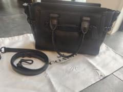 ☆COACH☆スワッガー ショルダーバッグ　2way 黒 ブラックのサムネイル