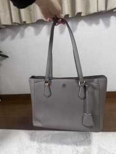 TORY BURCH・定価約5万円】グレージュ トートバッグ - メルカリ
