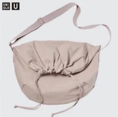 UNIQLO ユニクロ ドローストリングショルダーバッグのサムネイル