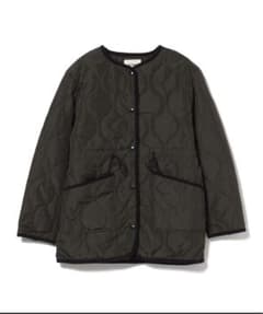 BEAMS HEARTノーカラー キルトブルゾンのサムネイル